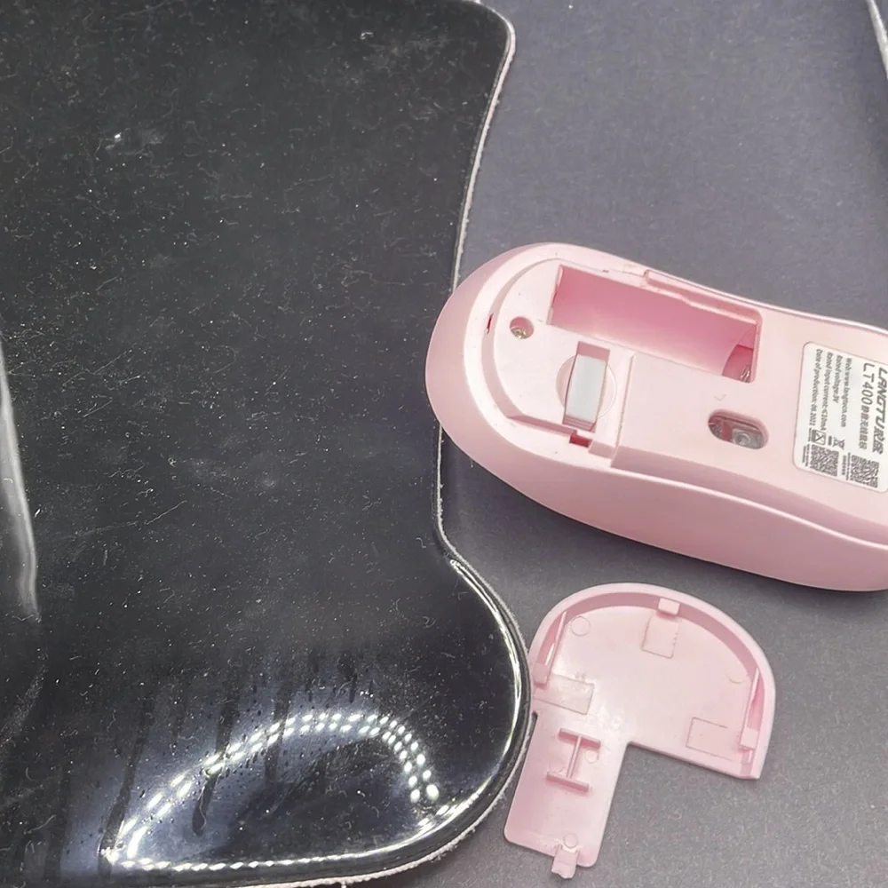 Pink MousePad & Wireless Mouse